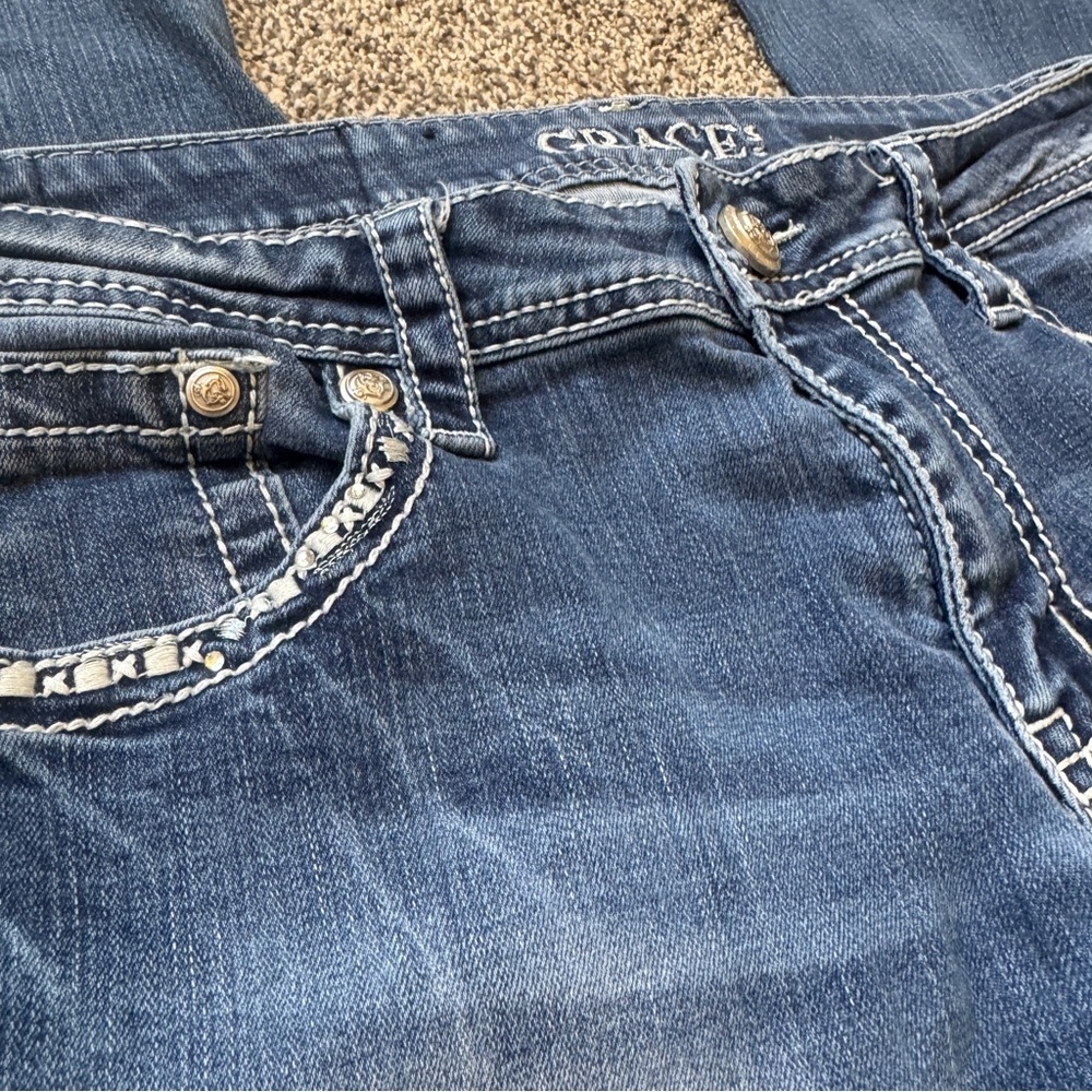 Grace in LA Women’s Jeans Size 30 Bootcut Embroidered Pocket Blue Denim - Picture 7 of 10